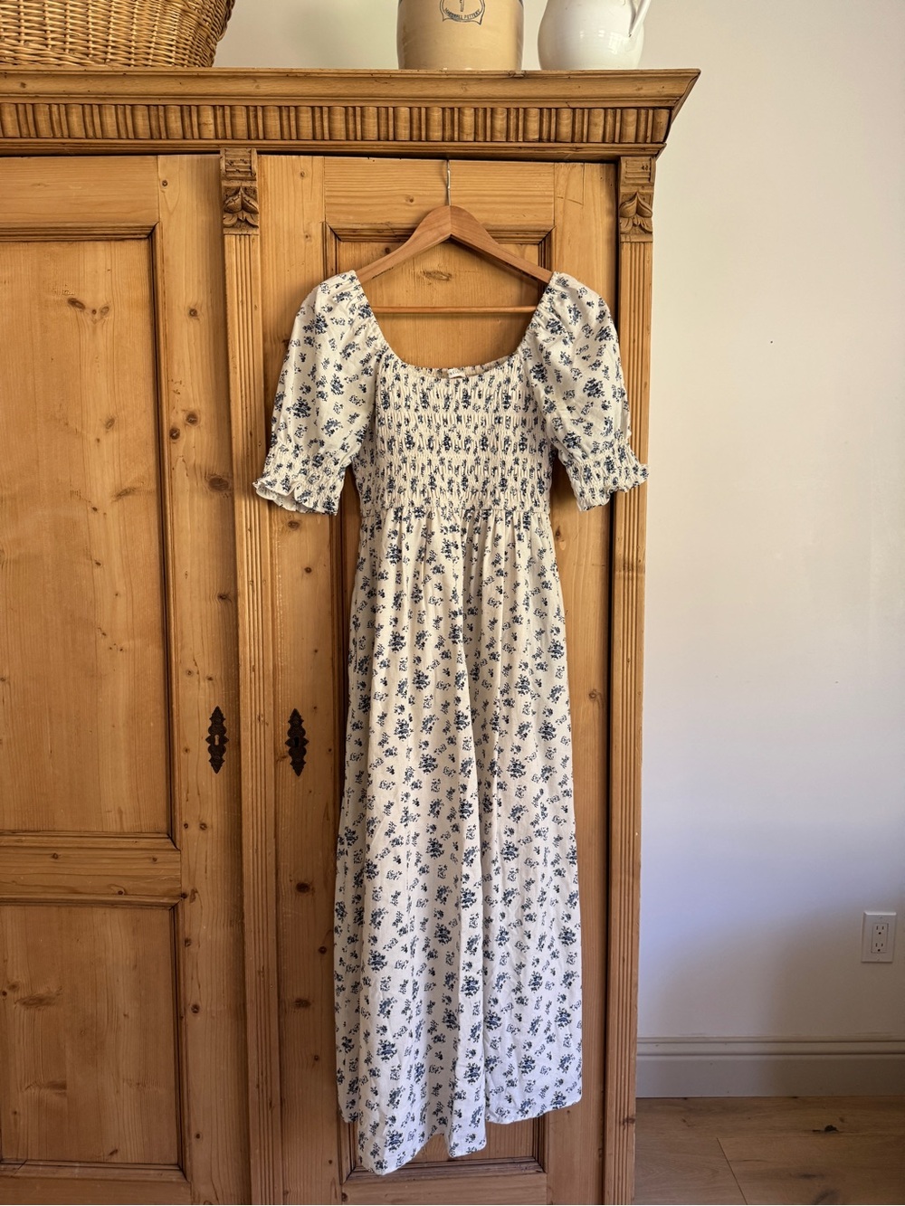 Neuflora Smocked Puff-Sleeve Maxi Dress in White with Blue Floral Print